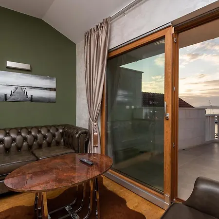 Kod Guste Bed and Breakfast Sukošan