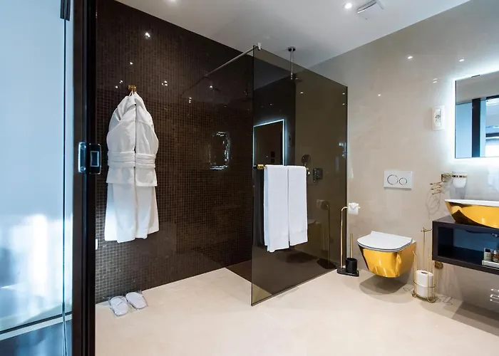 Kod Guste Couette-café 4*